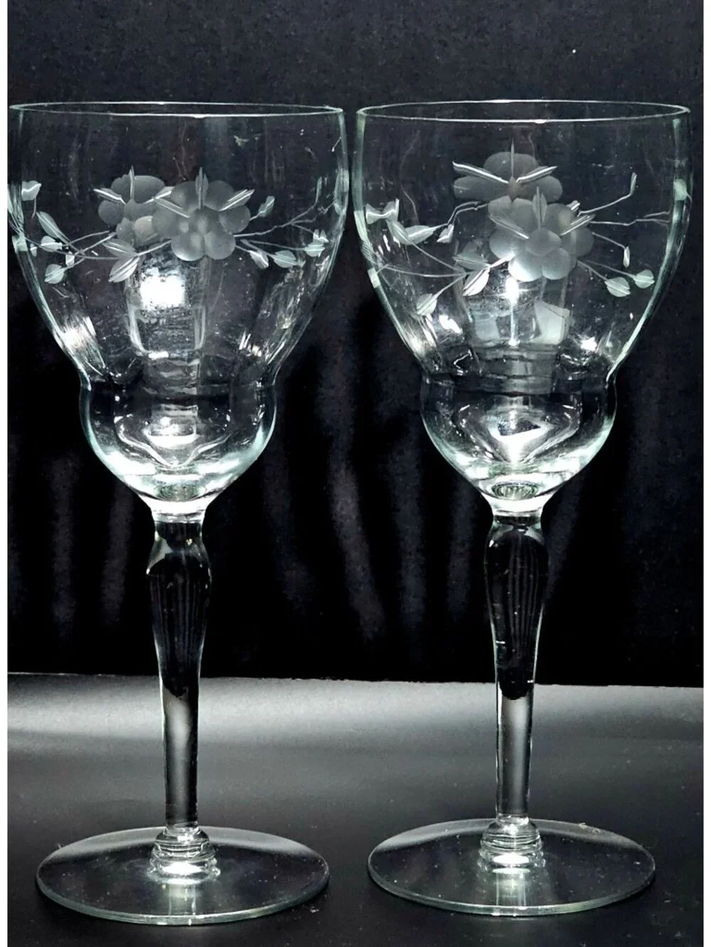 2 Vintage Weston Floral Wine Glasses 8